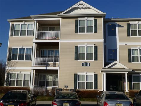 2 Bedroom Condo For Sale .